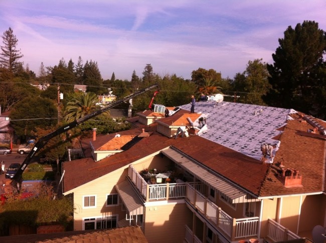 Falcon Roofing
13088 Potts Dr.
San Jose, CA 95111
(408) 225-1705

http://www.falcon-roofing.com