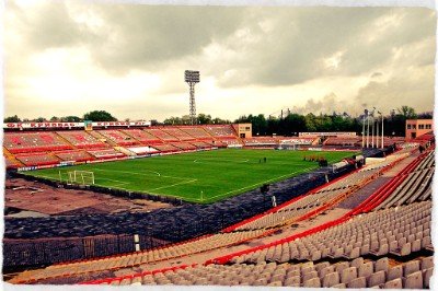 1024px Kryvyi Rih Metalurh Stadium 3